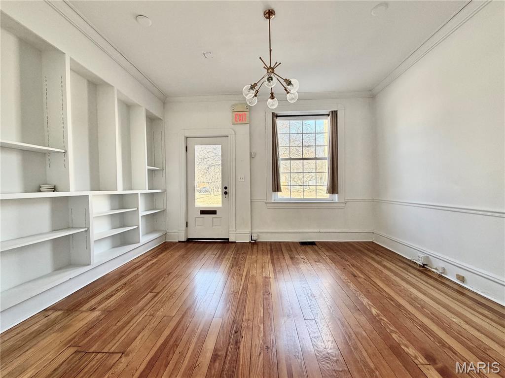 GREENWOOD - Commercial Lease