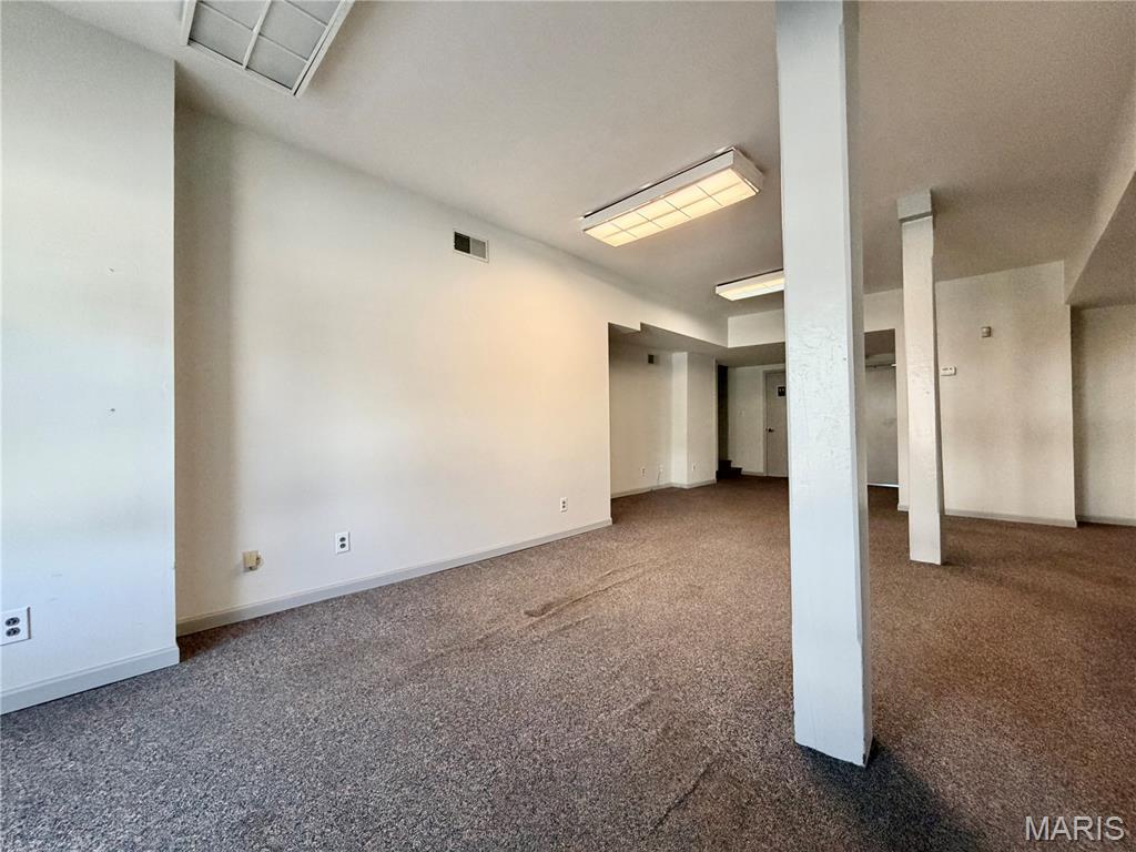 GREENWOOD - Commercial Lease