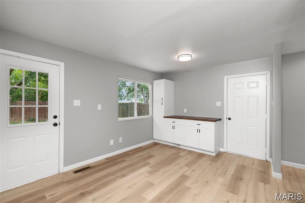 St Peters, Missouri 63376, United States, 3 Bedrooms Bedrooms, ,2 BathroomsBathrooms,Residential,Active,217318