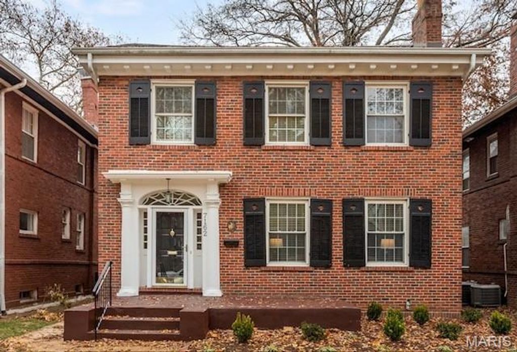 Photo of 7162 Pershing Avenue, University City, MO 63130 (MLS # 25079970)