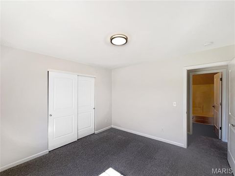 Tiny photo for 405 Excalibur Boulevard, Troy, MO 63379 (MLS # 25069151)