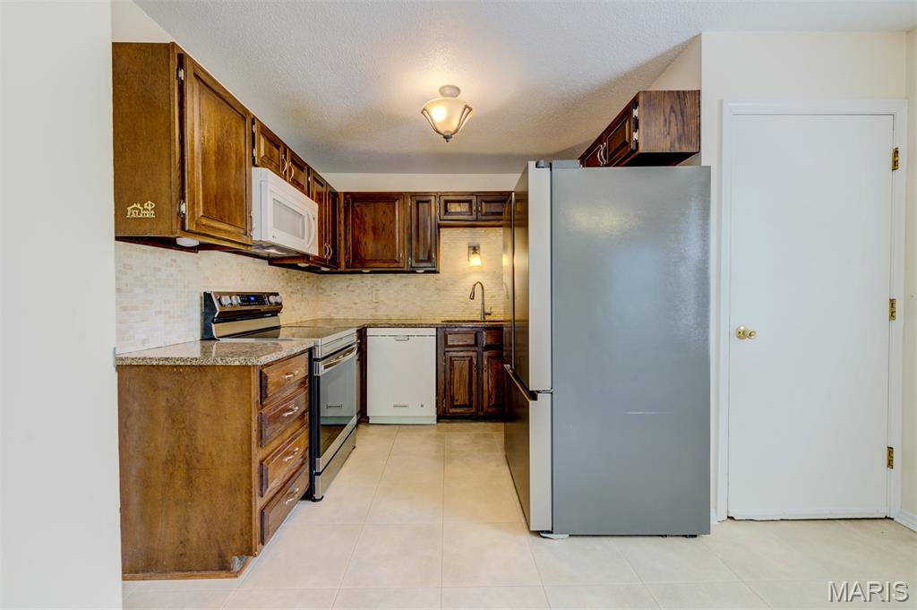 Hilltop Village 3 Amd 1 - Residential
