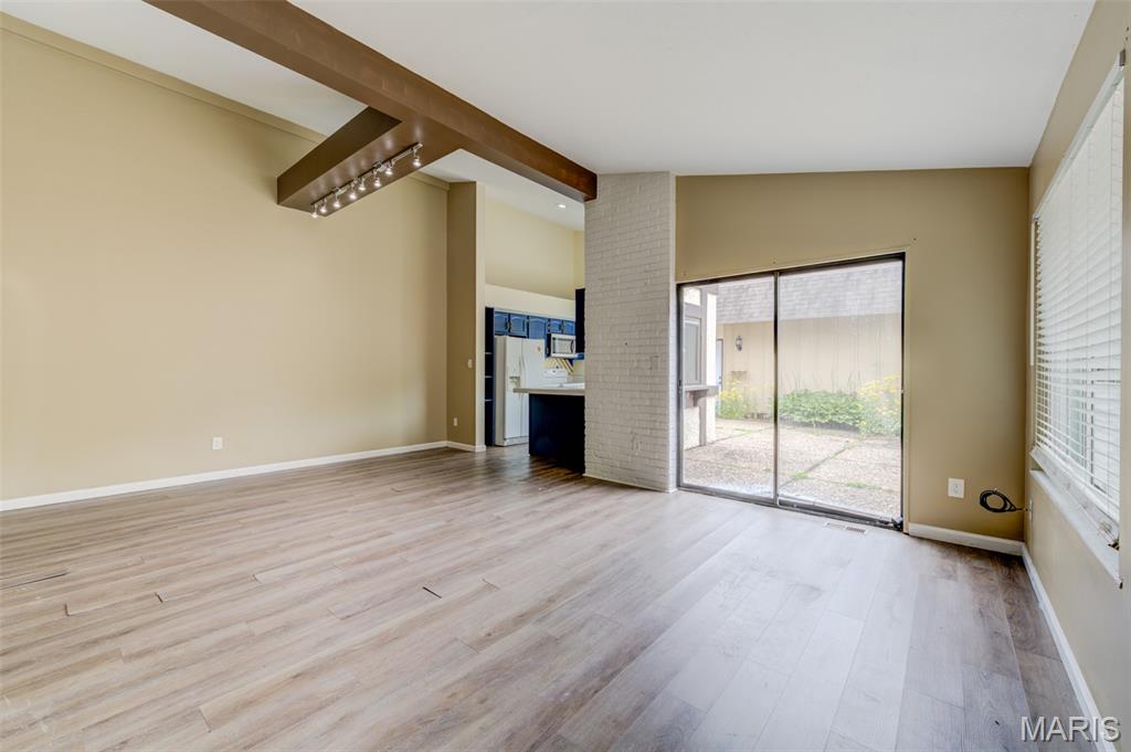 Heritage #13 - Residential