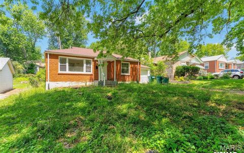 Tiny photo for 8135 Bloom Drive, St Louis, MO 63114 (MLS # 26031283)