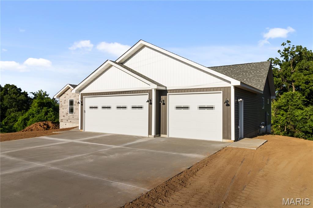 1012 N Mill Drive
