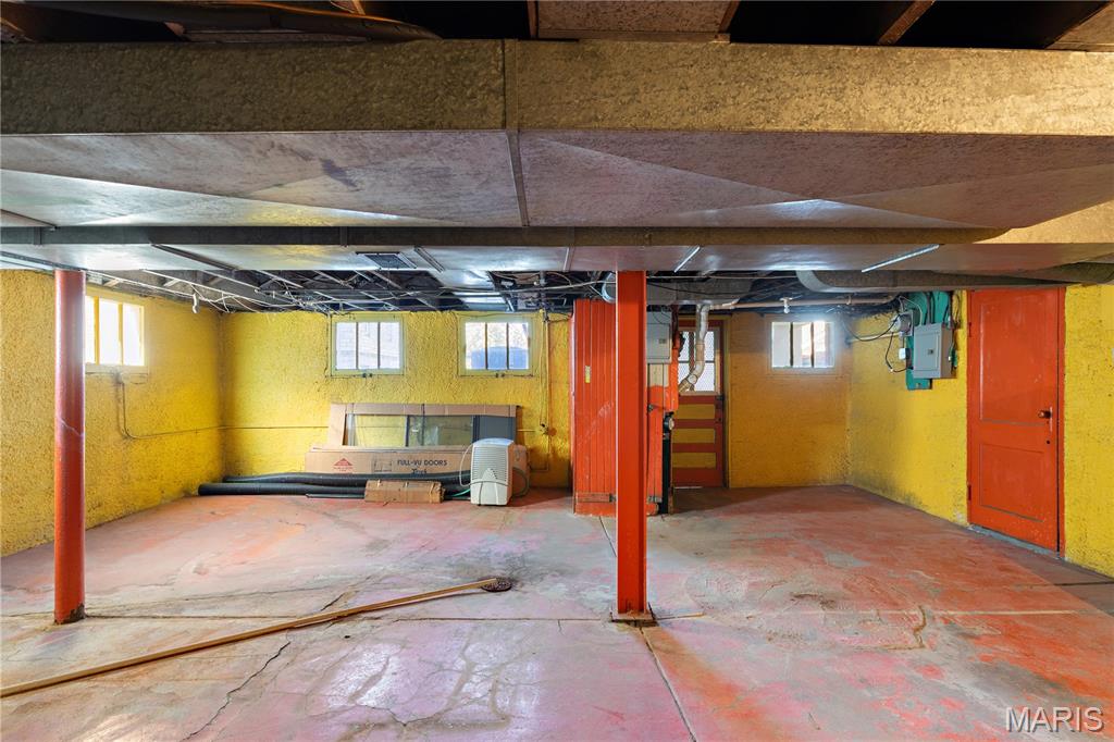 Hi Pointe - Commercial Sale