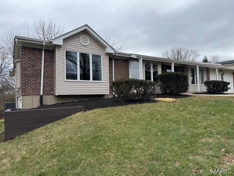 Tiny photo for 924 Fernview Drive, Creve Coeur, MO 63141 (MLS # 26058733)