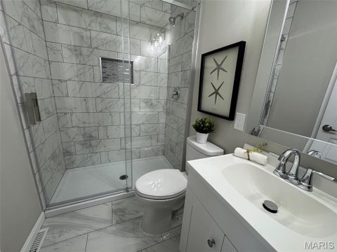 Tiny photo for 924 Fernview Drive, Creve Coeur, MO 63141 (MLS # 26058733)