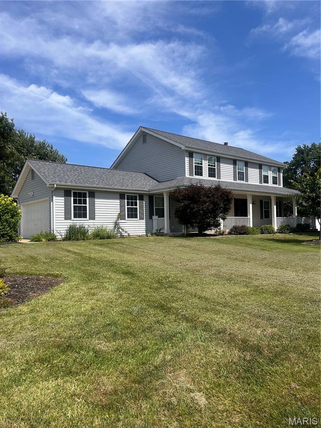 Photo of 3183 Willow Bend Drive, St Charles, MO 63303 (MLS # 26041592)