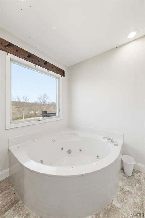 Tiny photo for 75 Morgans Way, Elsberry, MO 63343 (MLS # 26039615)