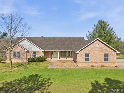 Photo of 75 Morgans Way, Elsberry, MO 63343 (MLS # 26039615)