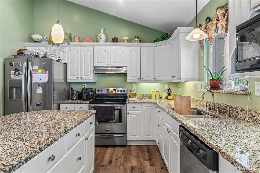 Lake Ests/Crystal Hlnds - Residential