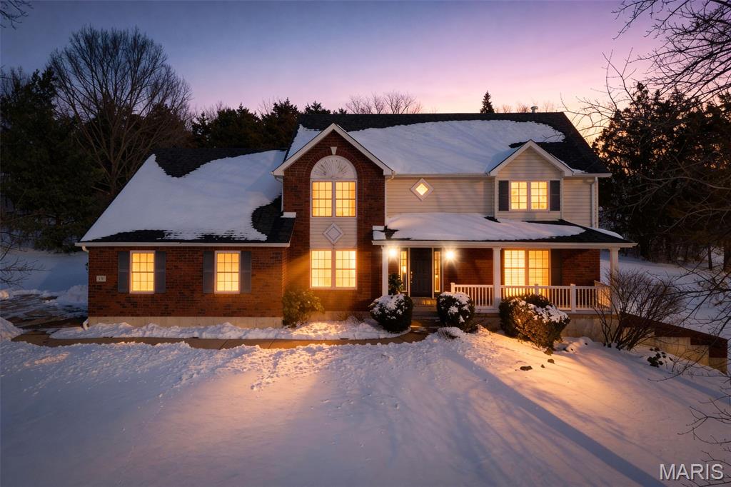 10 Crystal Lake Court