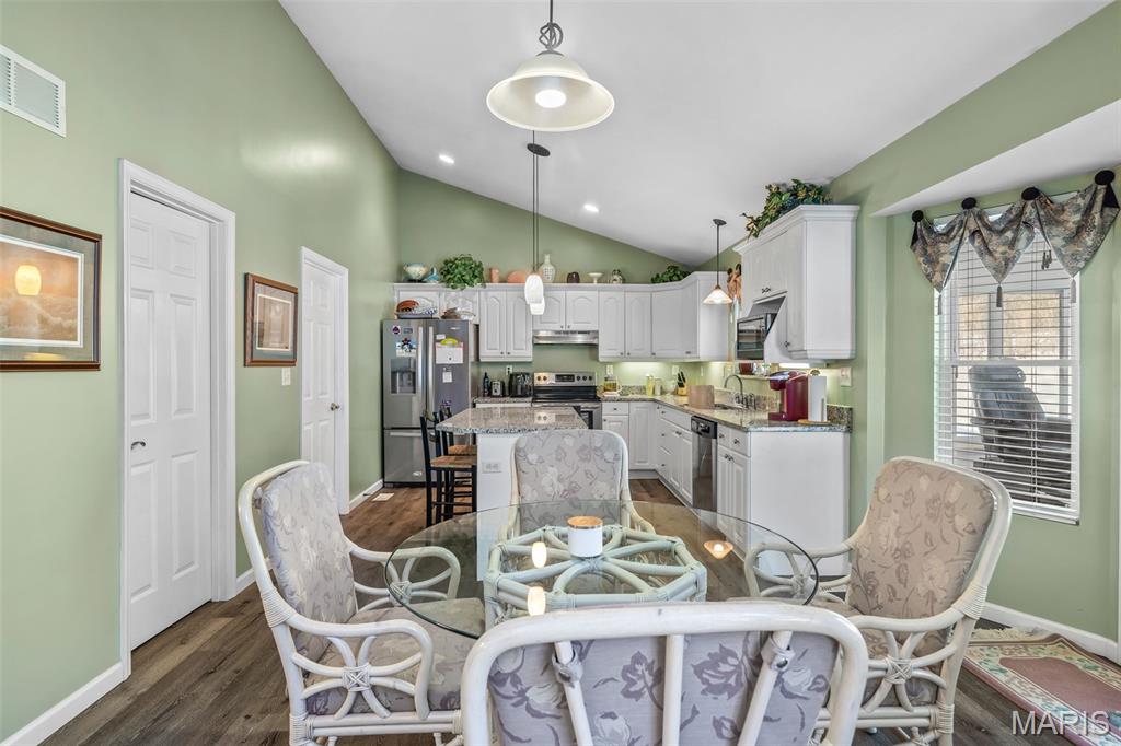 Lake Ests/Crystal Hlnds - Residential