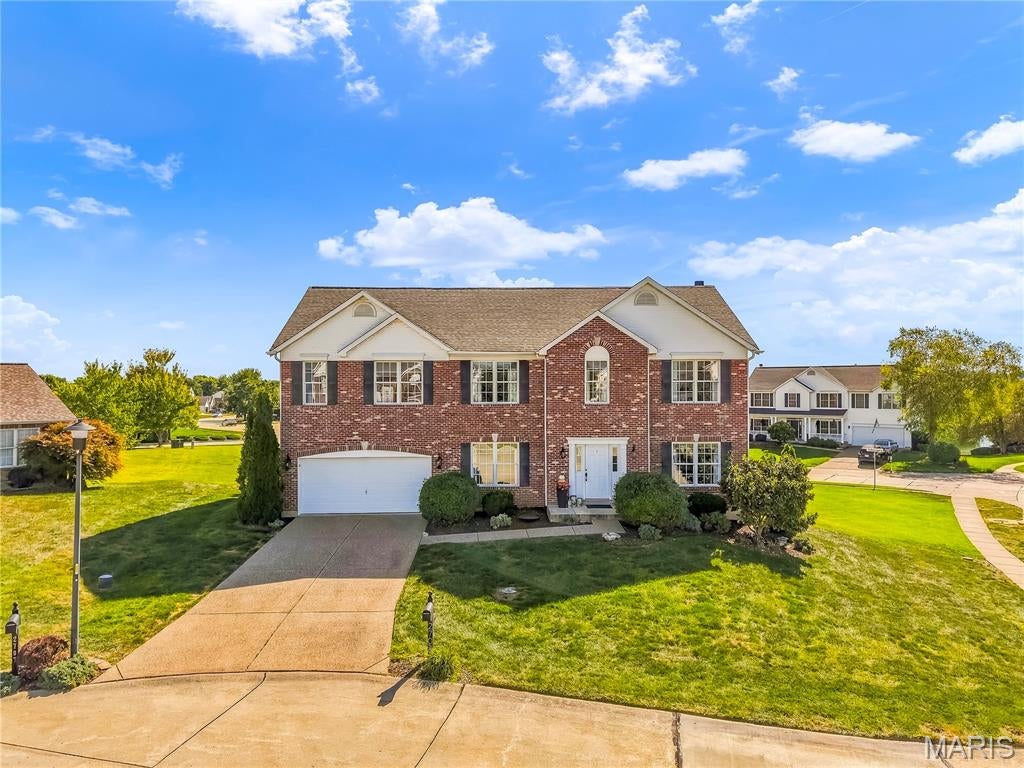 2703 Angle Gate Circle