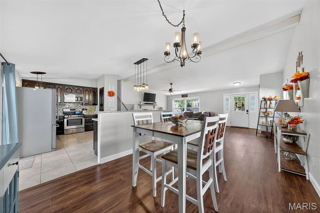 St Peters, Missouri 63376, United States, 3 Bedrooms Bedrooms, ,3 BathroomsBathrooms,Residential,Coming Soon,230650