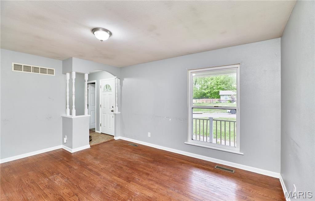 Photo of 11879 Galba Drive, Florissant, MO 63033 (MLS # 26025399)