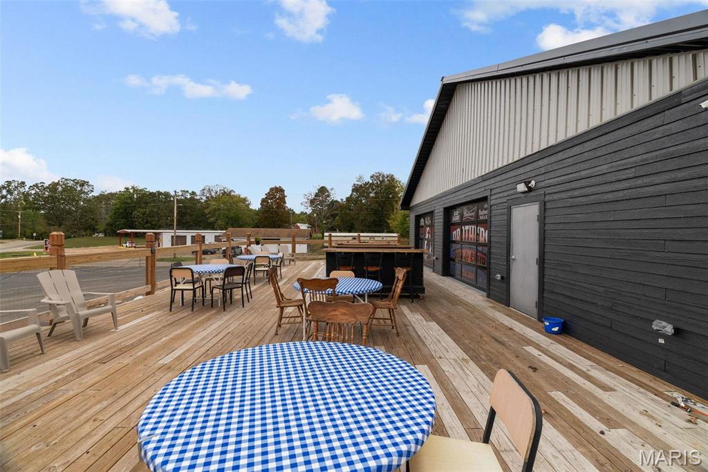 Rohlands Sub - Commercial Sale