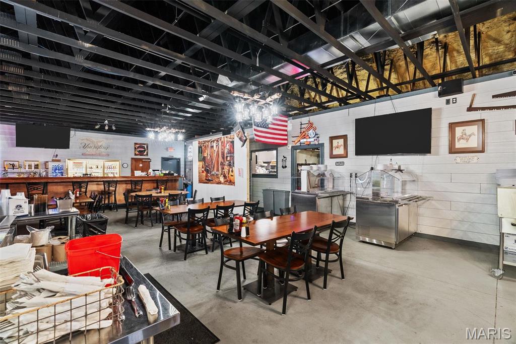 Rohlands Sub - Commercial Sale