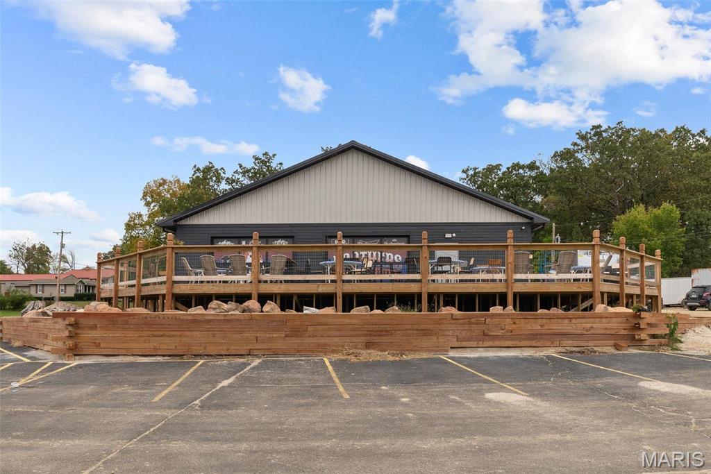 Rohlands Sub - Commercial Sale