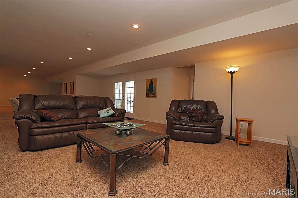 Redbud Woods - Residential