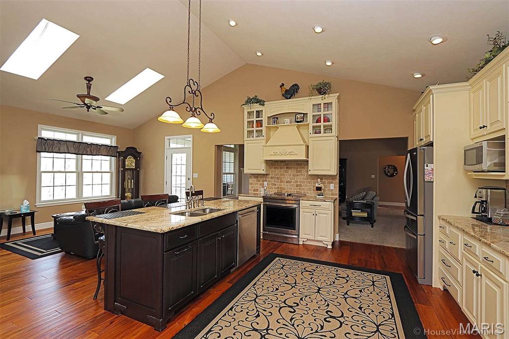 Redbud Woods - Residential