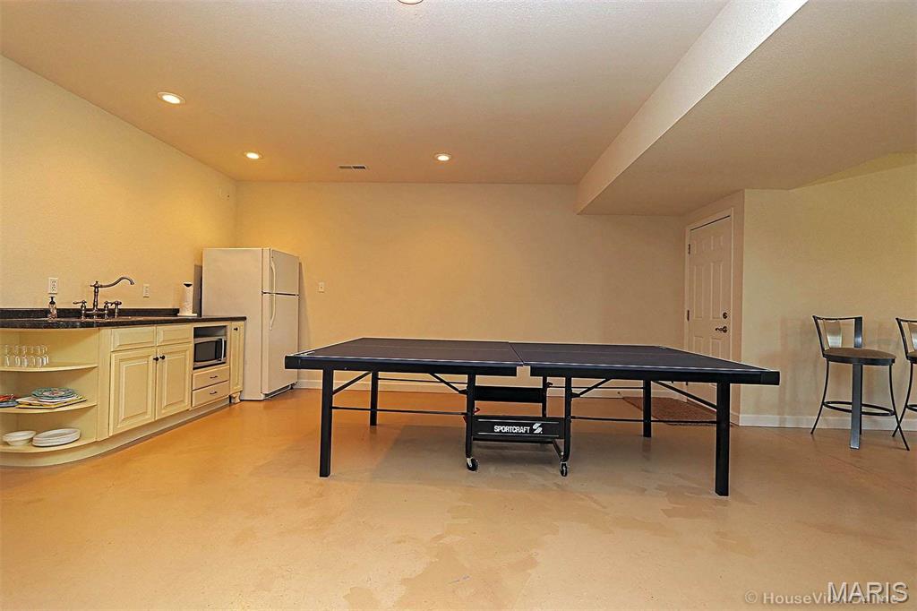 Redbud Woods - Residential