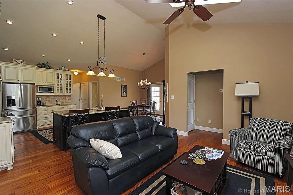 Redbud Woods - Residential