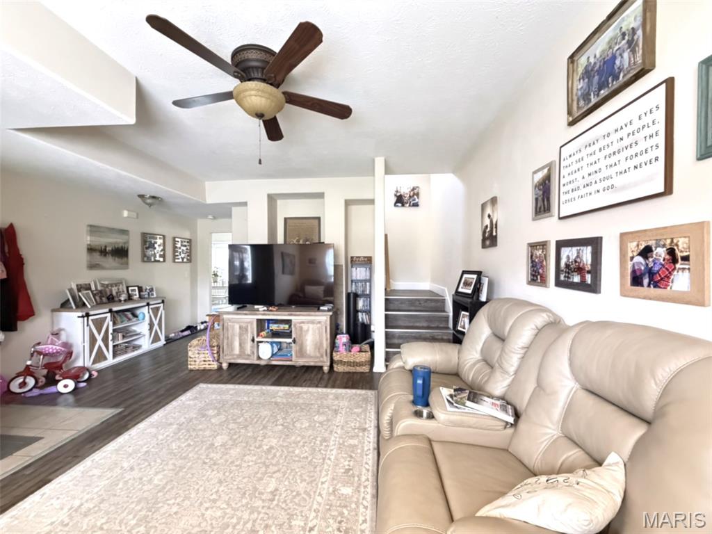 CARMEL VALLEY - Residential