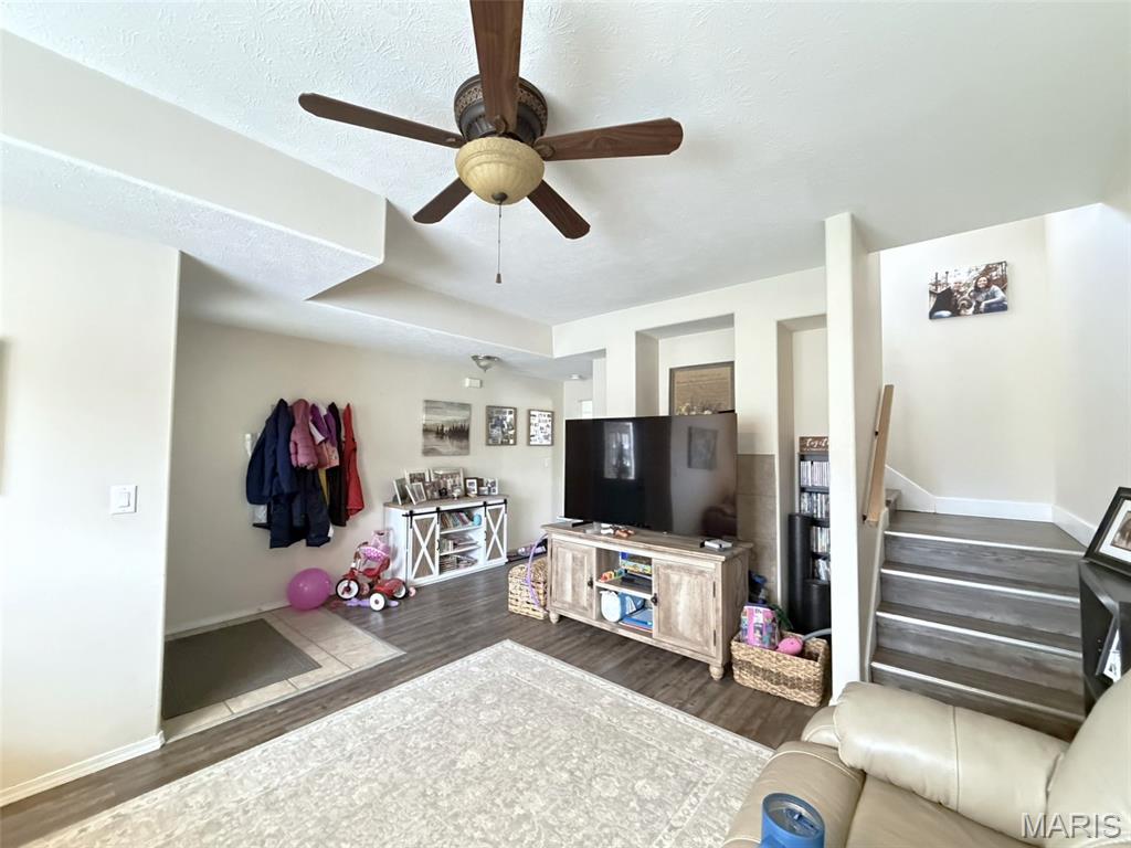 CARMEL VALLEY - Residential