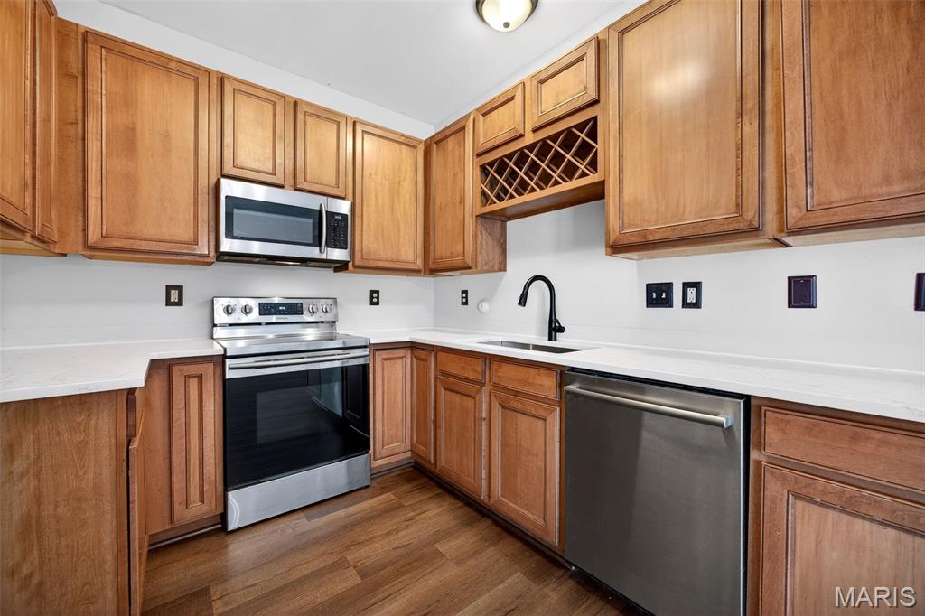 2018 Village Glen Drive