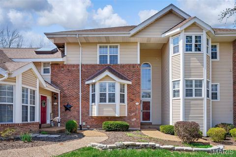 Photo of 405 Meramec Way #10, St Charles, MO 63303 (MLS # 26018672)