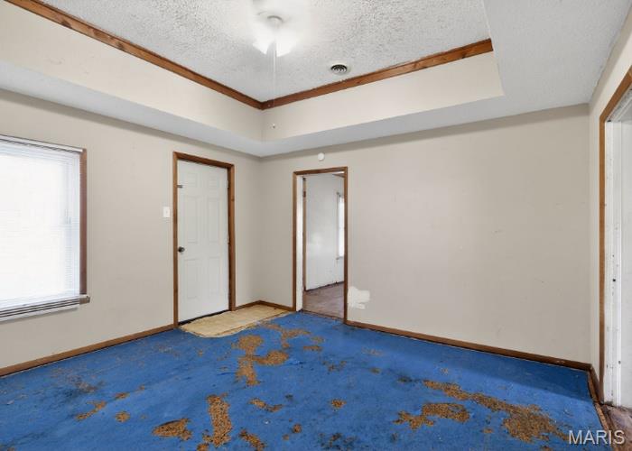 Town/Esther - Residential