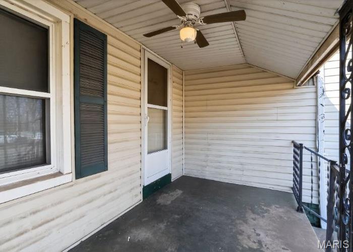 Town/Esther - Residential