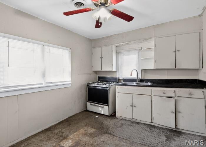 Town/Esther - Residential