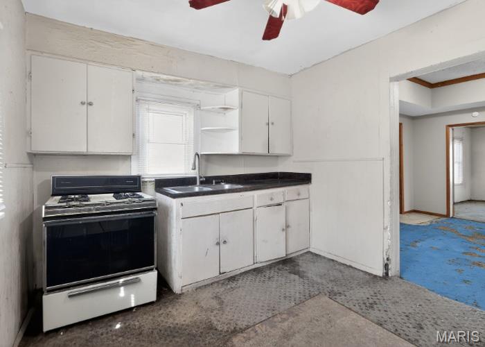 Town/Esther - Residential