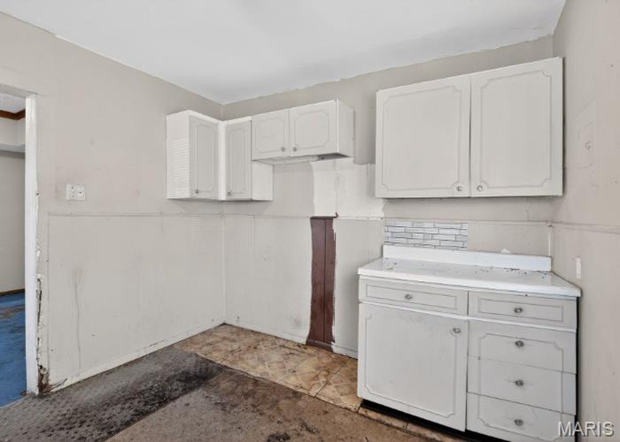 Town/Esther - Residential