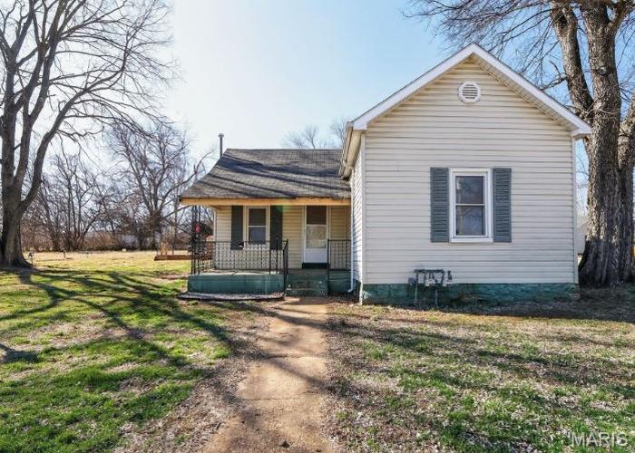 Town/Esther - Residential