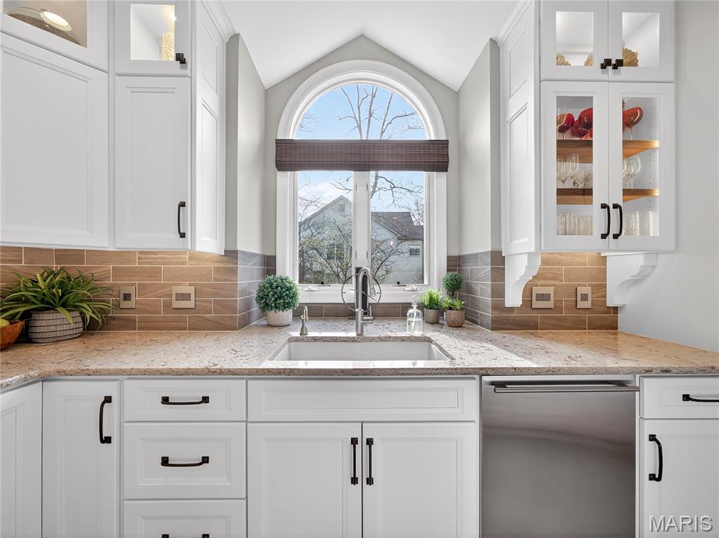 Oaks Of Andrew Woods - Residential