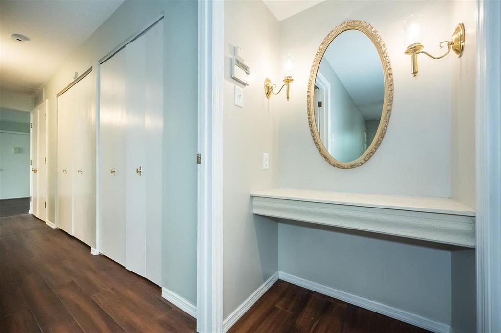 St Louis, Missouri 63146, United States, 2 Bedrooms Bedrooms, ,1 BathroomBathrooms,Residential,Pending,134261