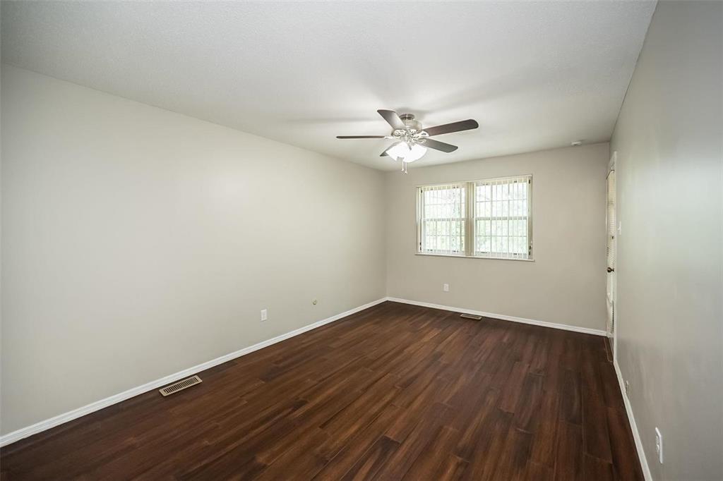 St Louis, Missouri 63146, United States, 2 Bedrooms Bedrooms, ,1 BathroomBathrooms,Residential,Pending,134261