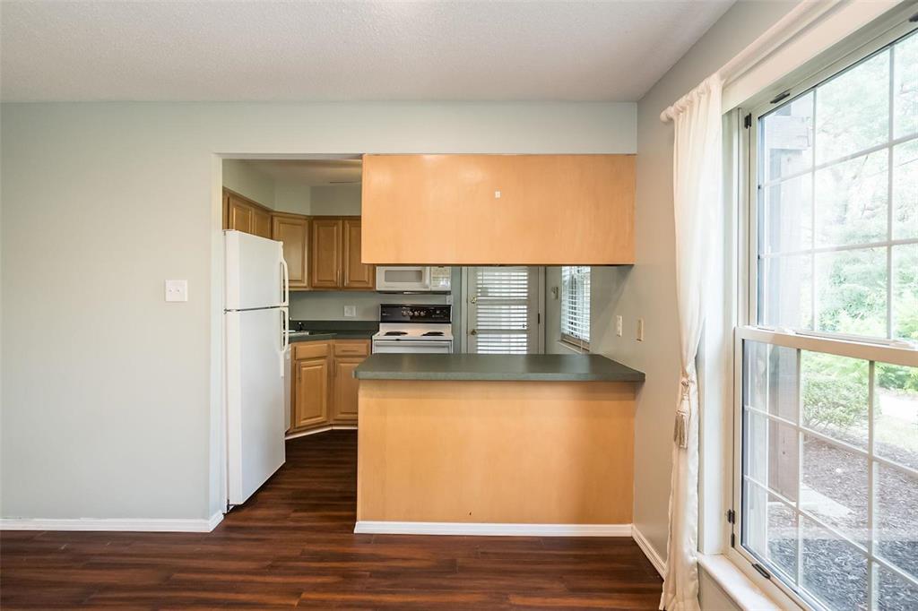 St Louis, Missouri 63146, United States, 2 Bedrooms Bedrooms, ,1 BathroomBathrooms,Residential,Pending,134261