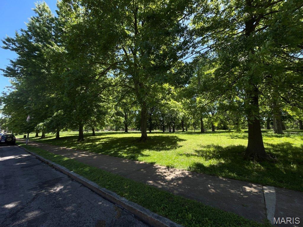 St Louis Commons Add - Residential