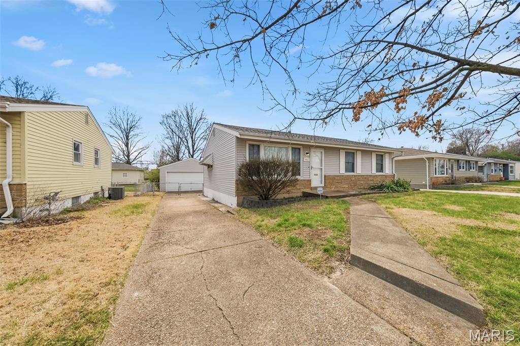 Carondelet Gardens Add 04 - Residential