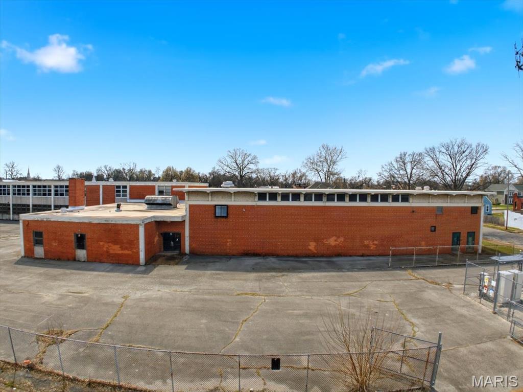 Murphys Add 02 - Commercial Sale