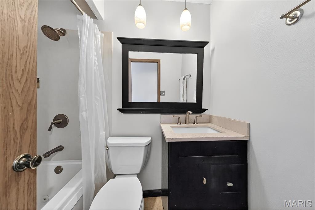Hickory Sound Condo I Ph I - Residential