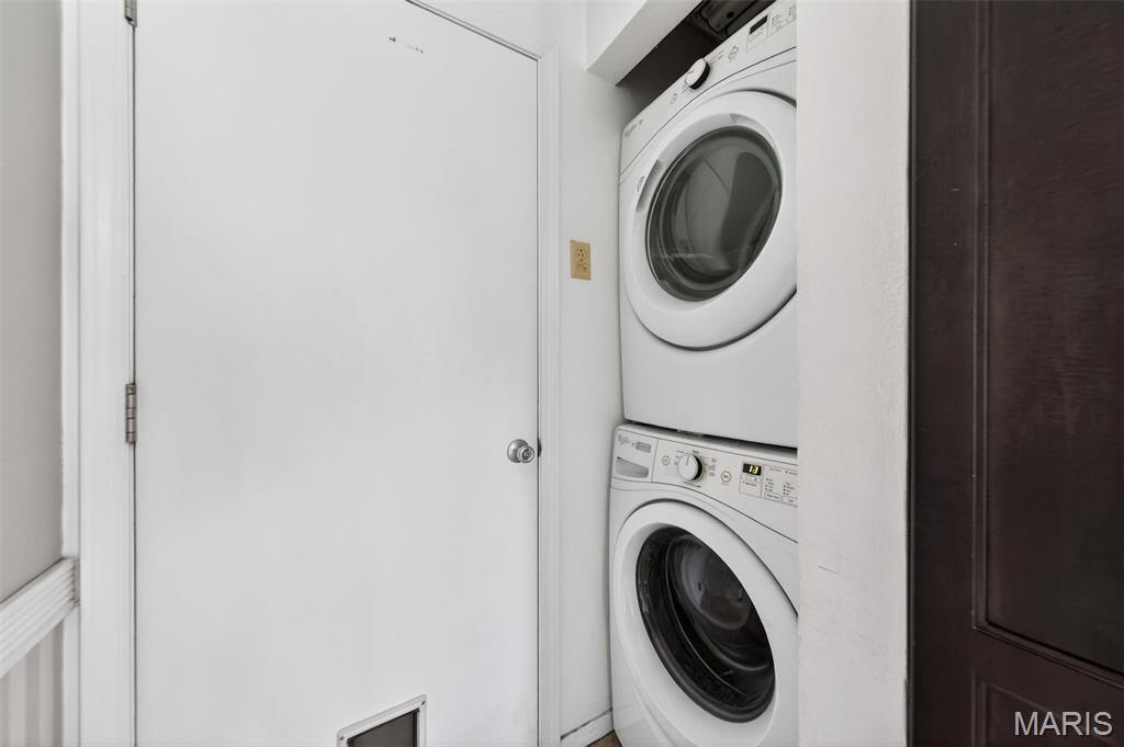 Hickory Sound Condo I Ph I - Residential