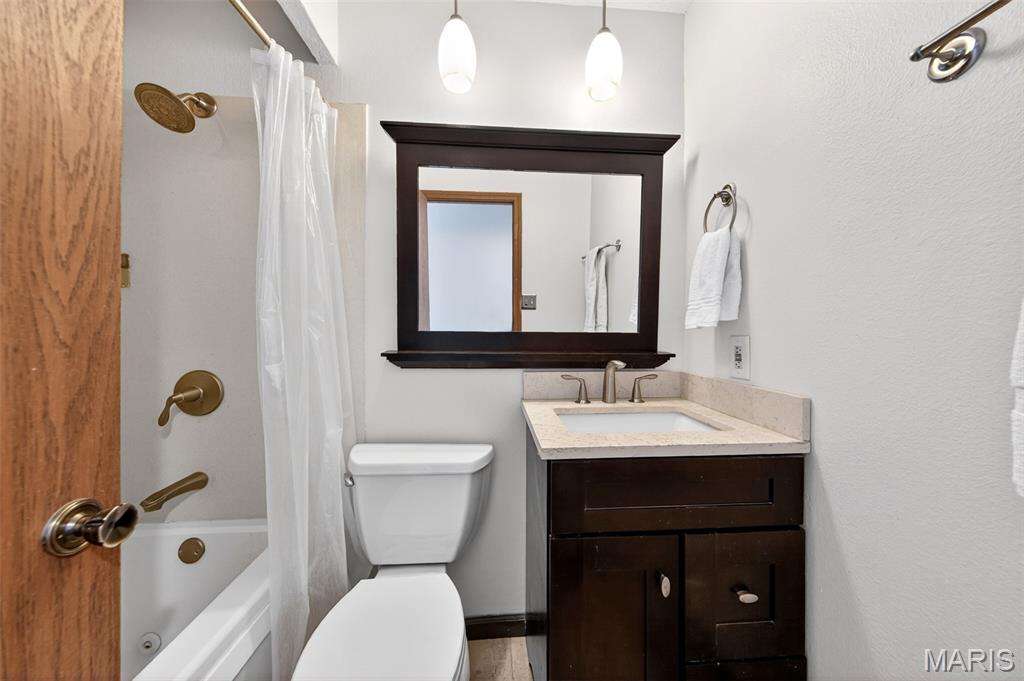 Hickory Sound Condo I Ph I - Residential