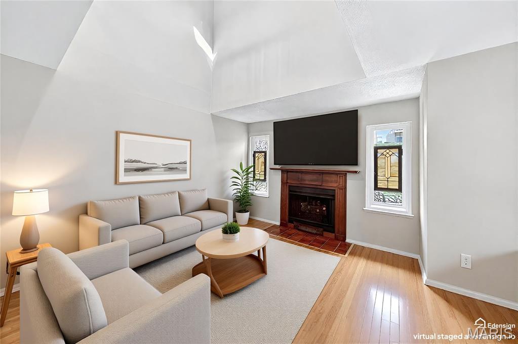 Hickory Sound Condo I Ph I - Residential