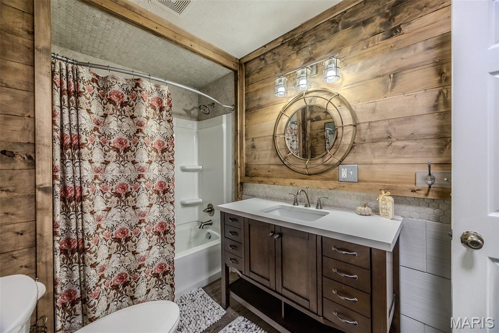 Clough E R Second Add - Residential